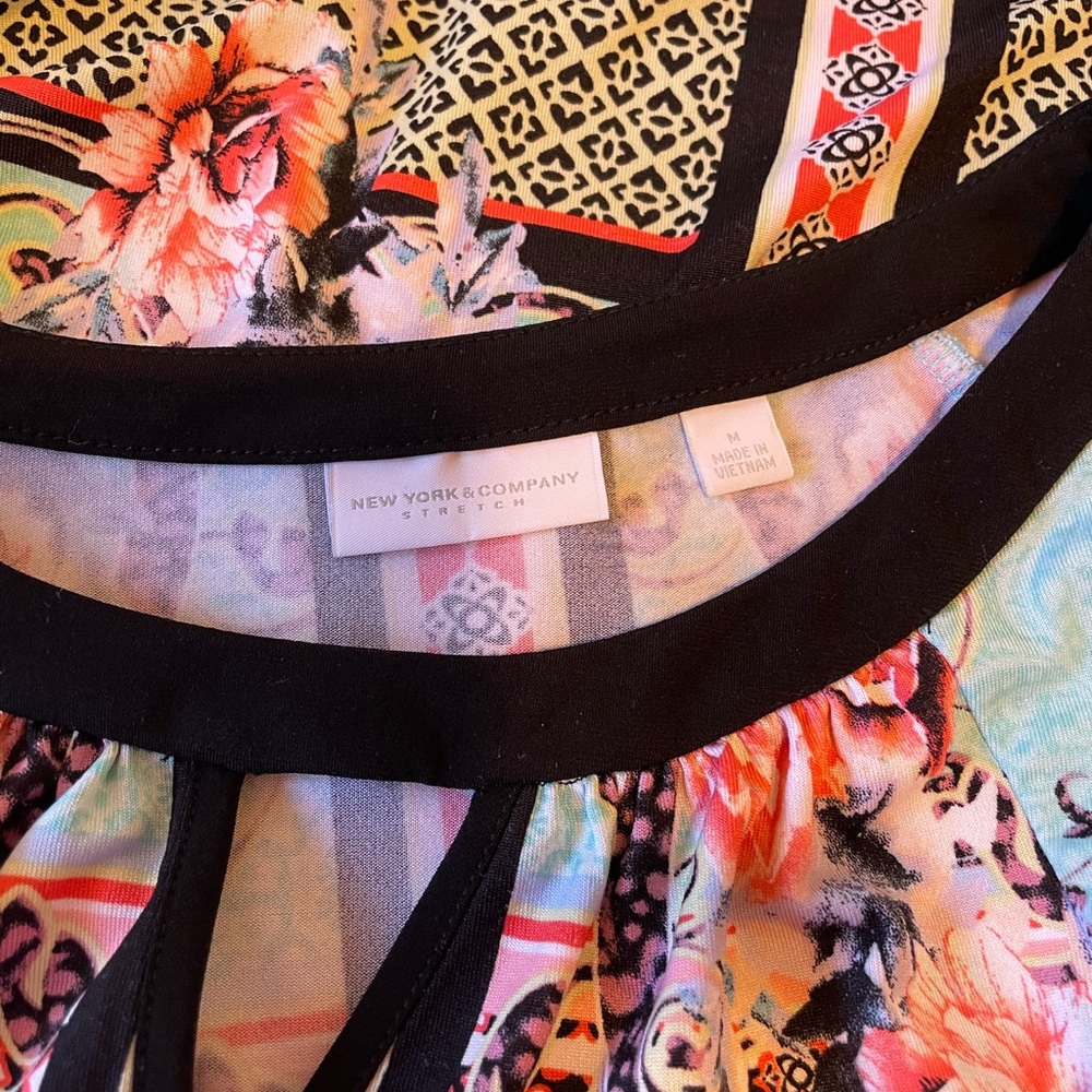 New York & Company 3/4 sleeve blouse - Picture 6 of 6